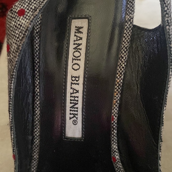 Manolo Blahnik Slingback Heels - Picture 7 of 7